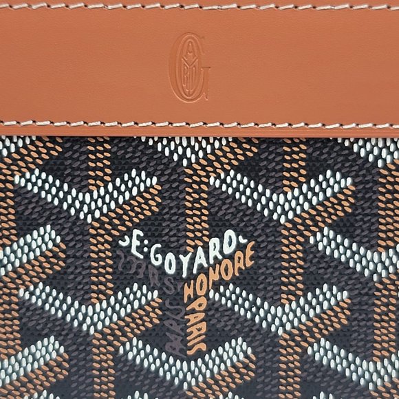 GOYARD BLACK & TAN MATIGNON PM ZIPP AROUND WALLET - Picture 2 of 10